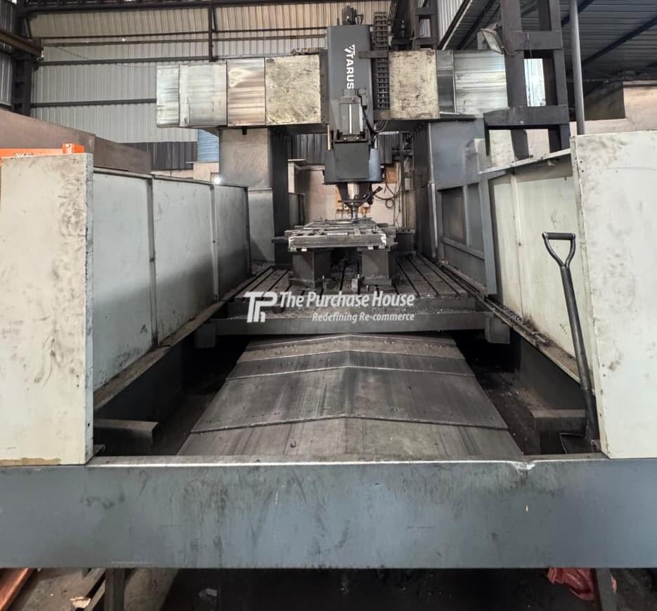 DOUBLE COLUMN VERTICAL MACHINING CENTER (VMC)