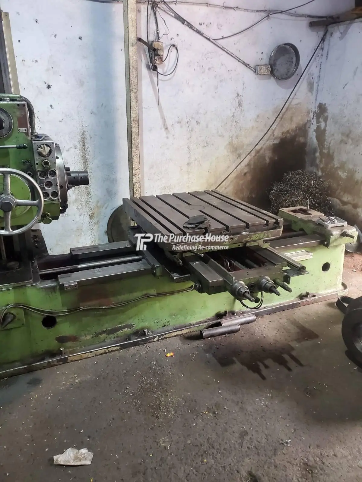 DRO HORIZONTAL BORING MACHINE