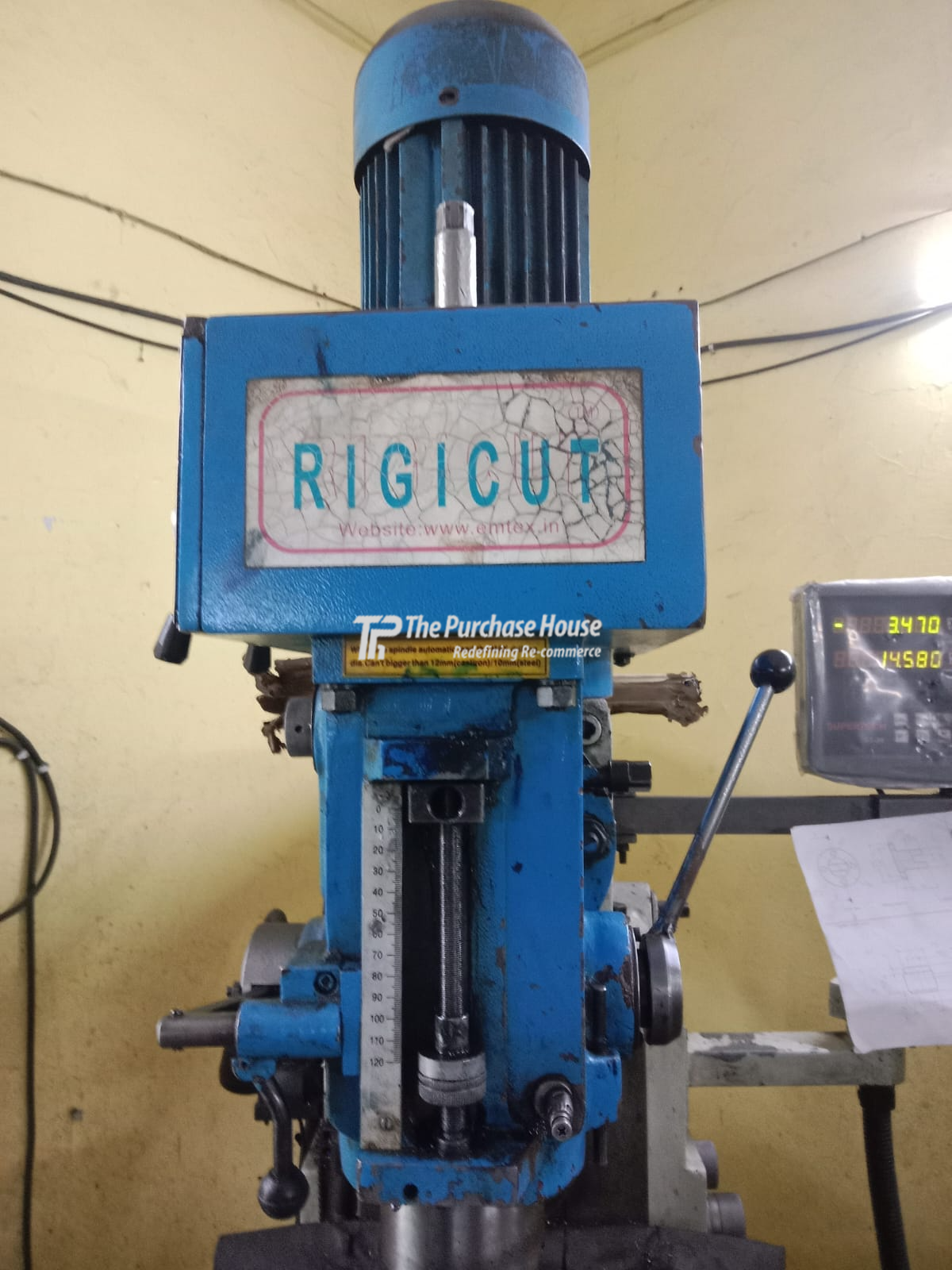 DRO MILLING MACHINE