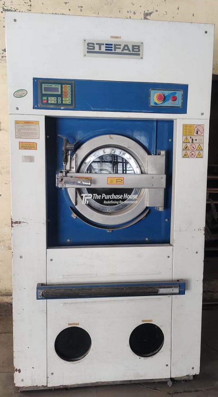 DRY CLEANING MACHINE