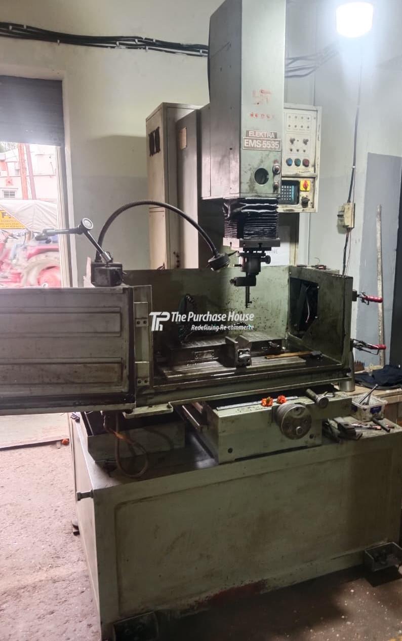 ELECTRICAL DISCHARGE MACHINE (EDM MACHINE)