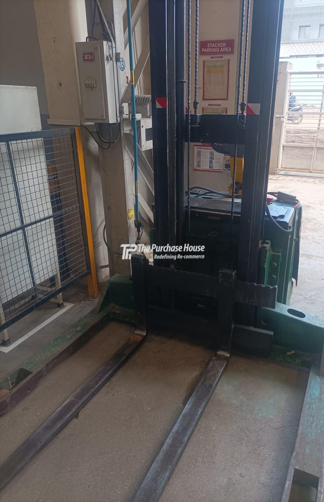 Godrej Electric Stacker | Efficient Material Handling