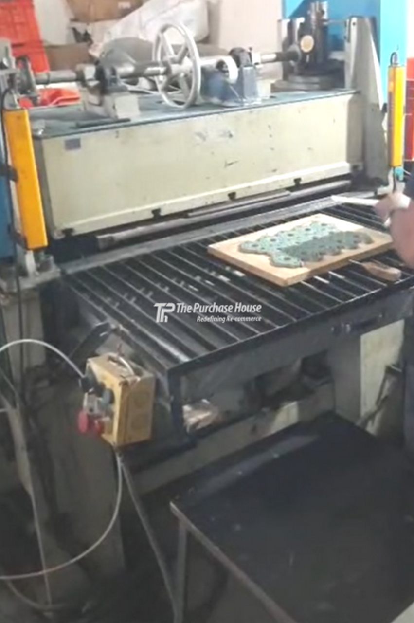 FLAT BED PRESS MACHINE