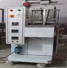 FORM FILL SEAL MACHINE