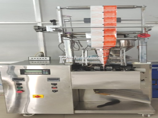 FORM FILL SEAL MACHINE