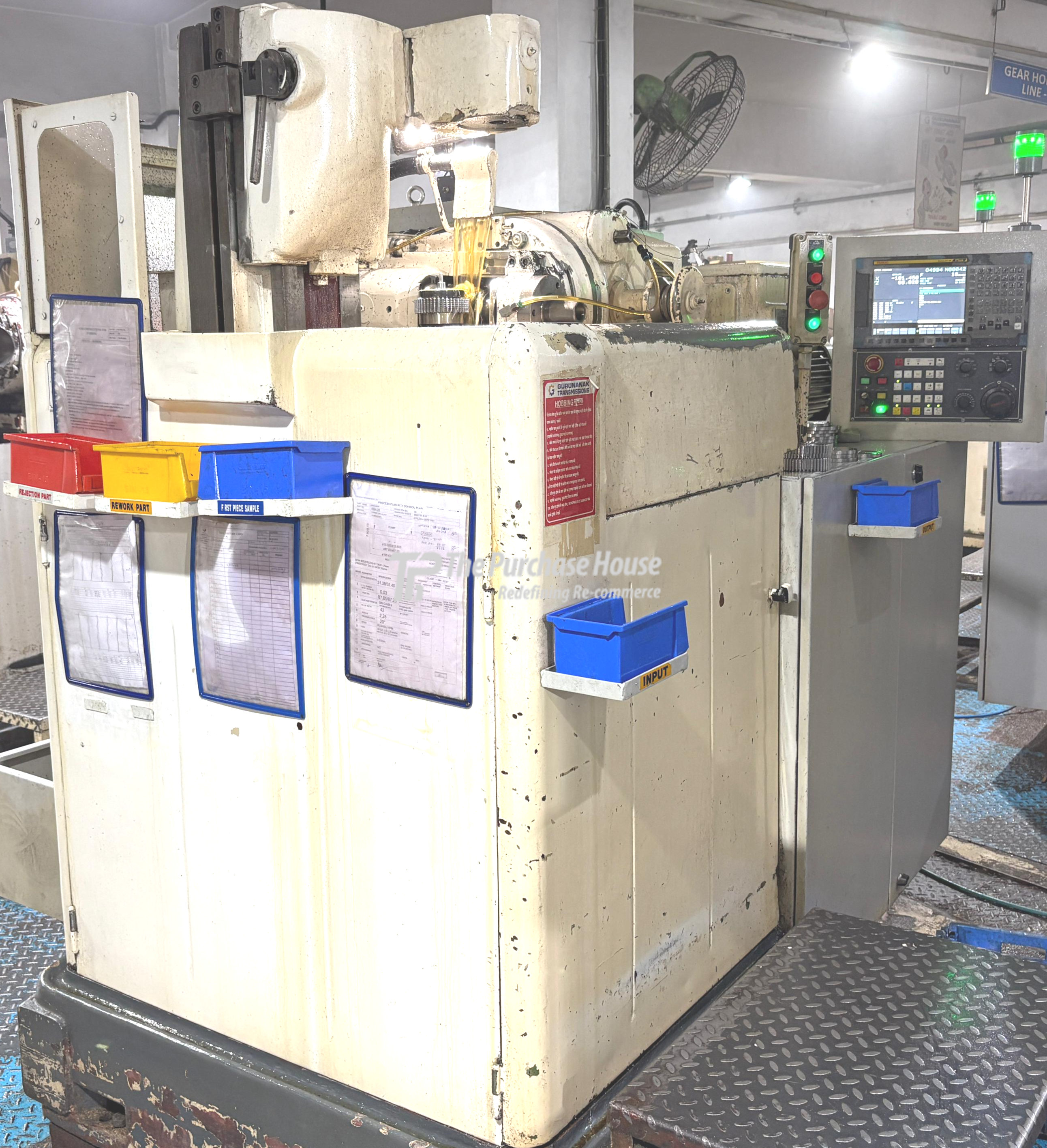 GEAR HOBBING MACHINE