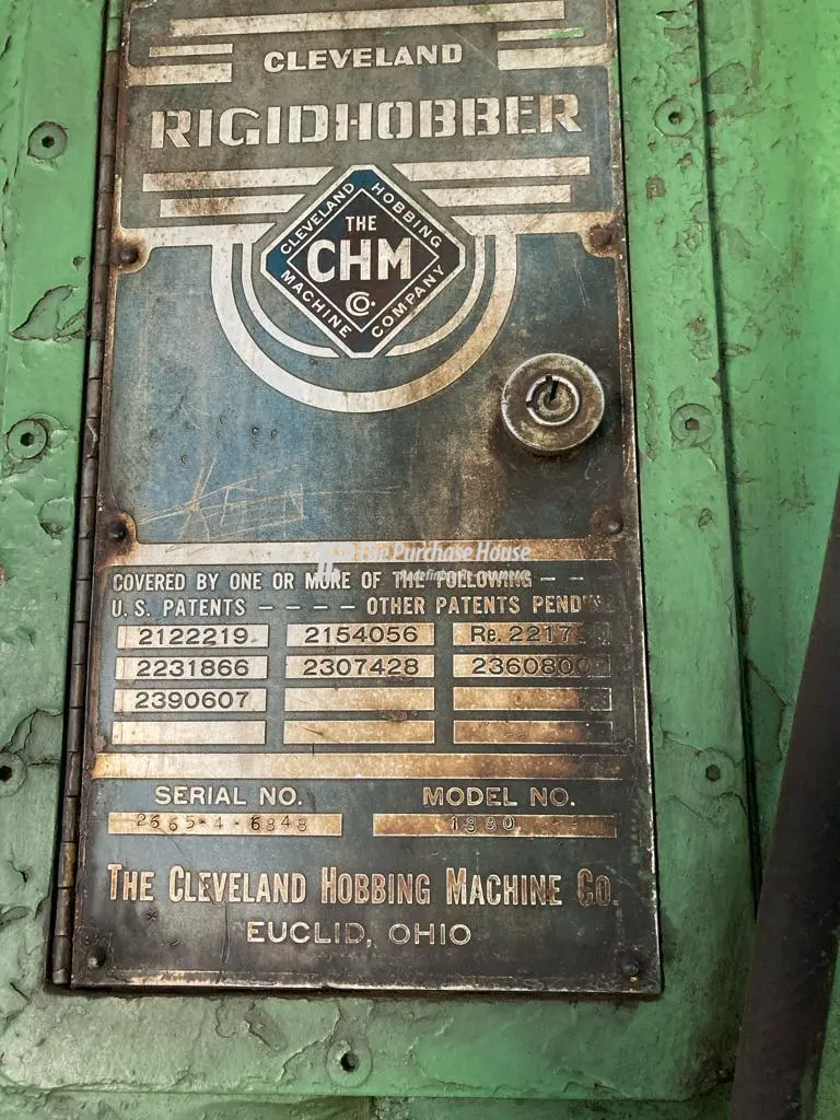 GEAR HOBBING MACHINE