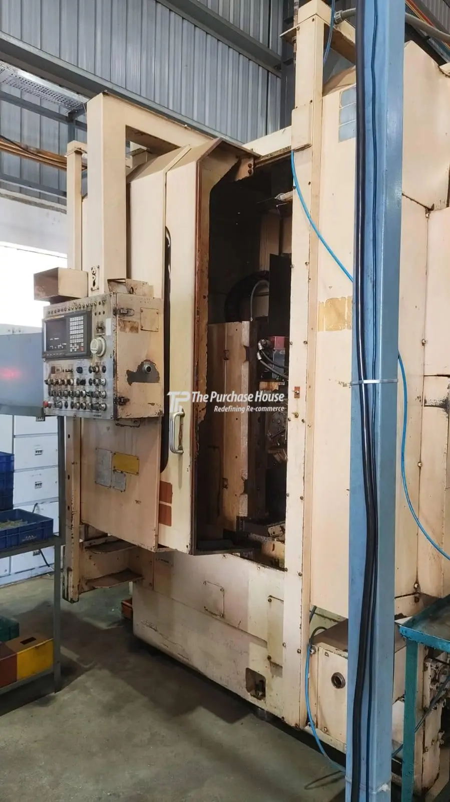 GEAR HOBBING MACHINE