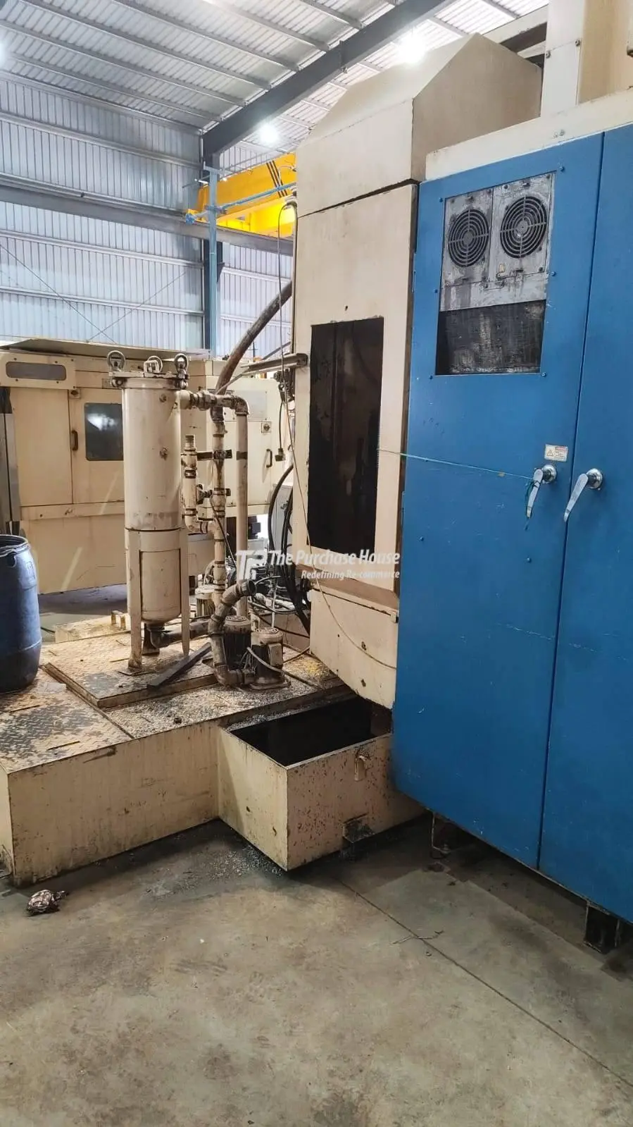 GEAR HOBBING MACHINE