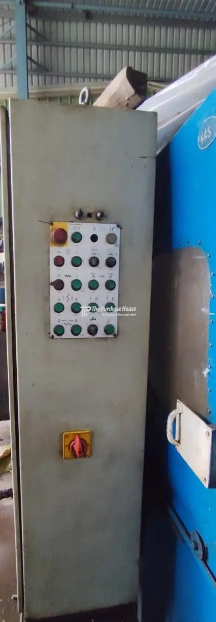 GEAR HOBBING MACHINE