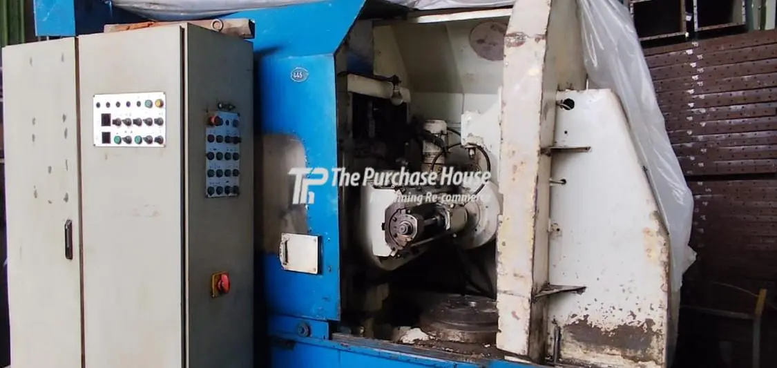 GEAR HOBBING MACHINE