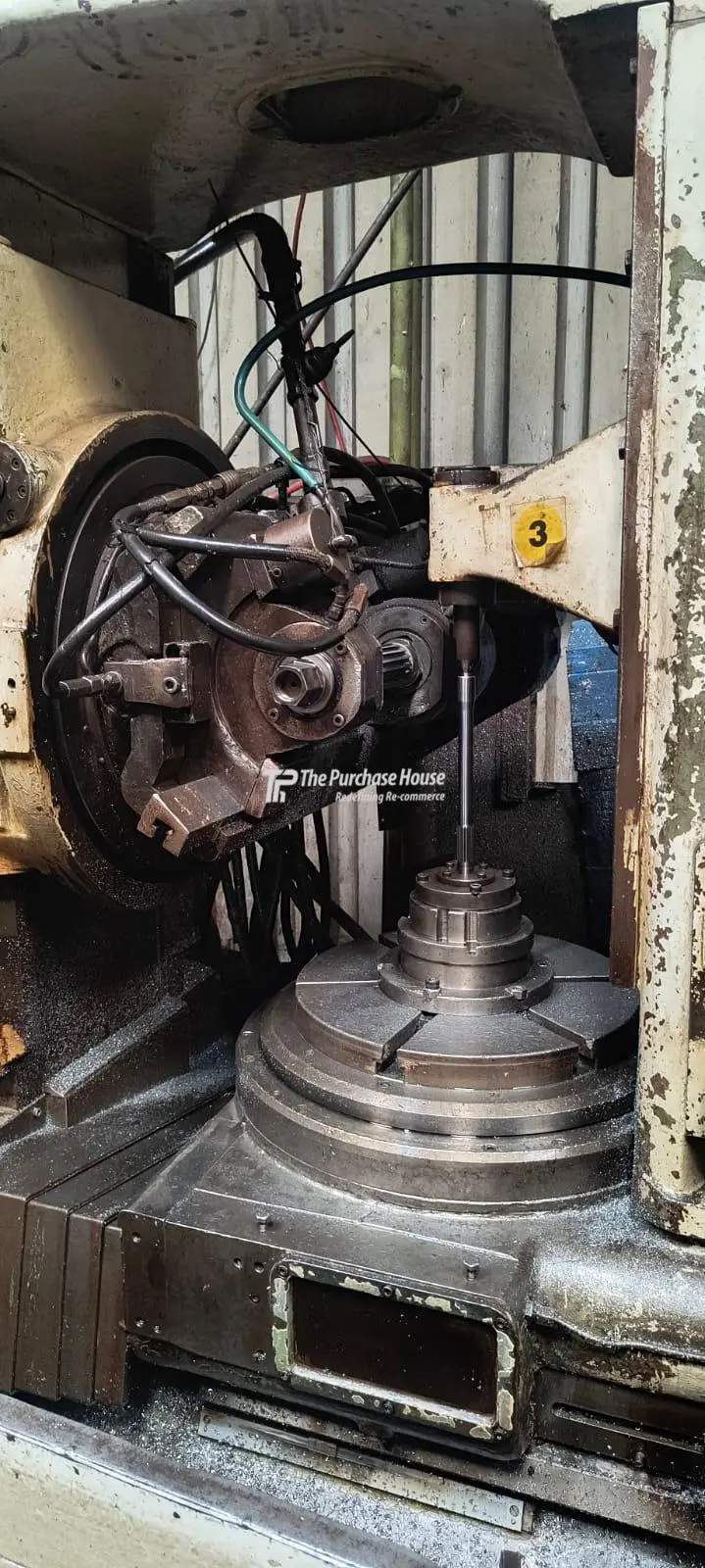 CNC GEAR HOBBING MACHINE