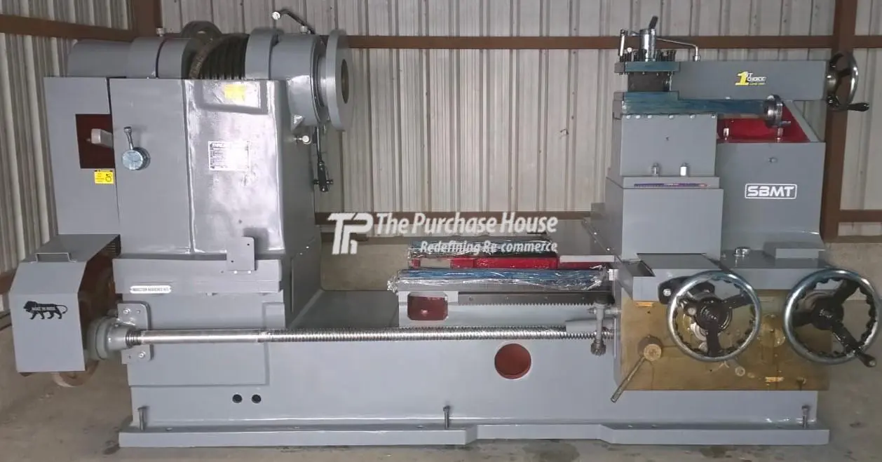 HEAVY DUTY LATHE MACHINE