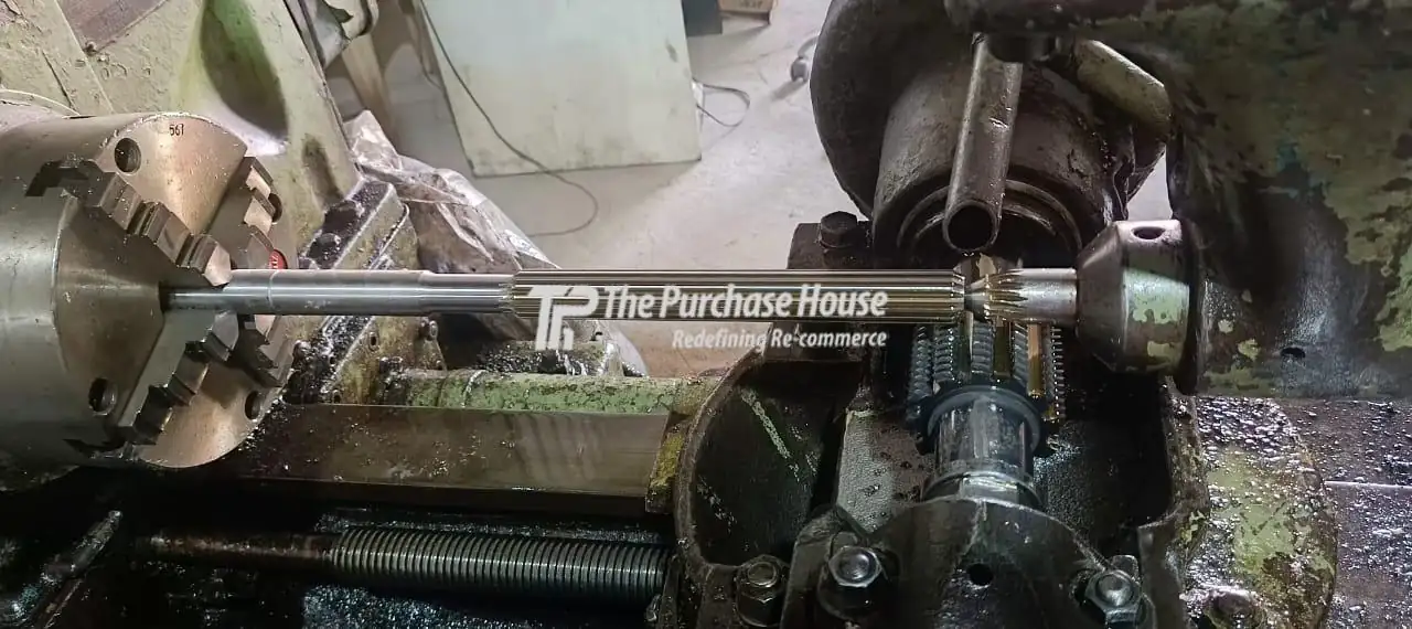 GEAR HOBBING MACHINE