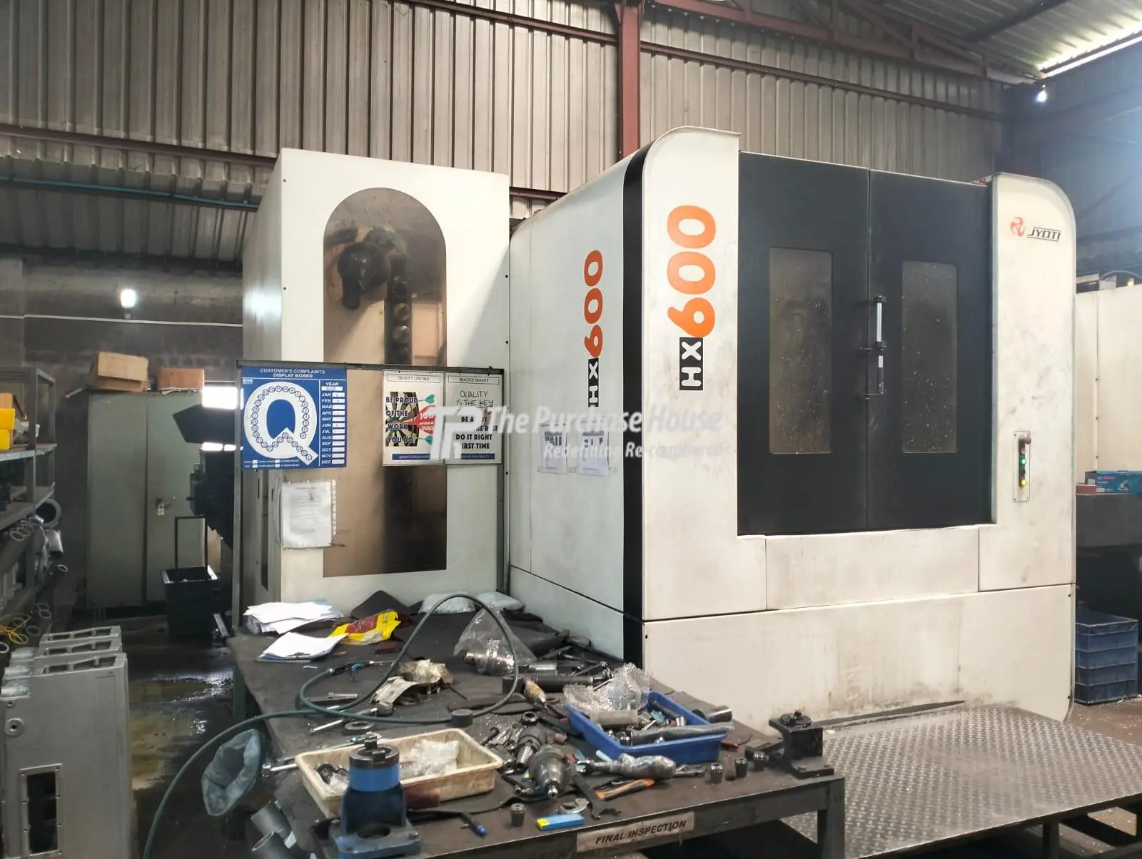 HORIZONTAL MACHINING CENTER (HMC)