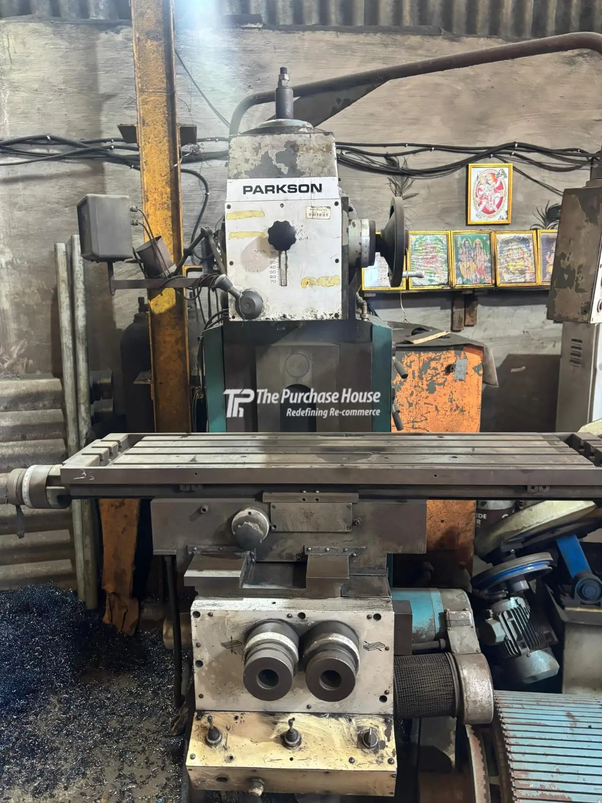 HORIZONTAL MILLING MACHINE