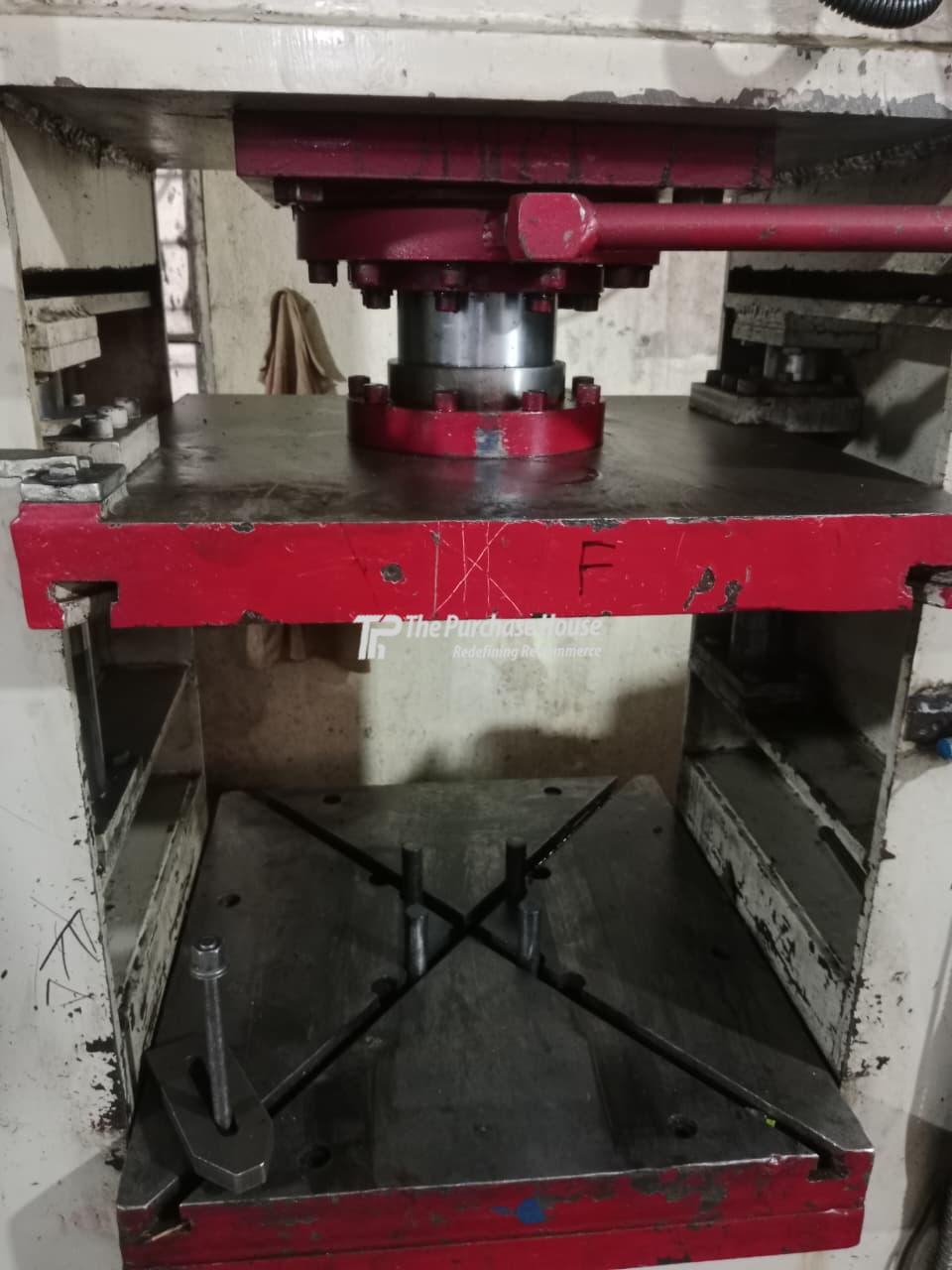 HYDRAULIC POWER PRESS MACHINE