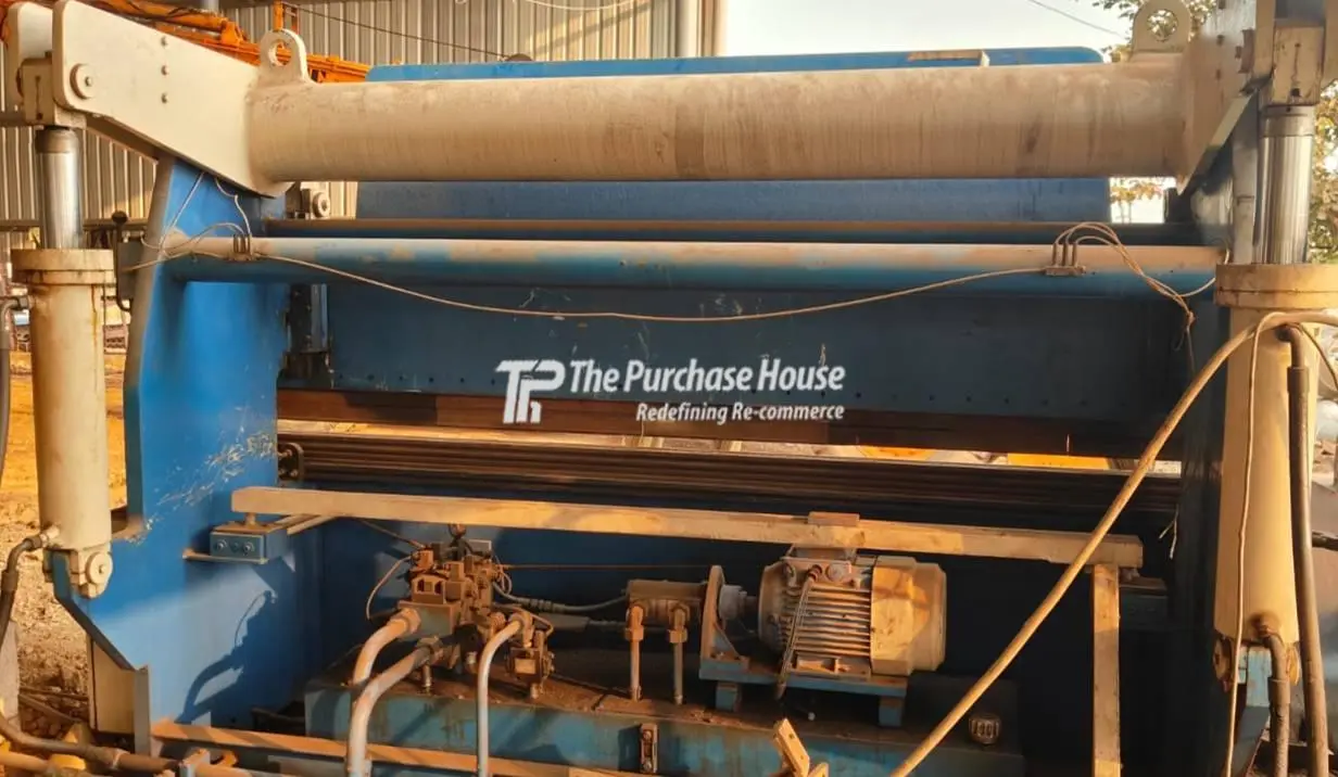 HYDRAULIC PRESS BRAKE MACHINE