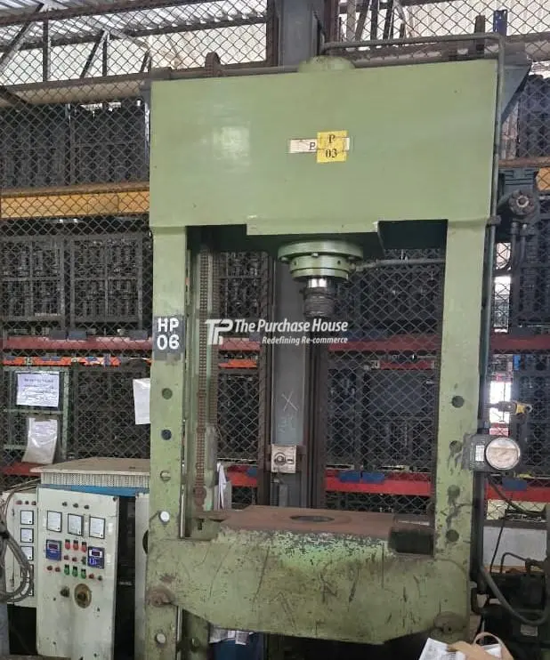HYDRAULIC PRESS MACHINE