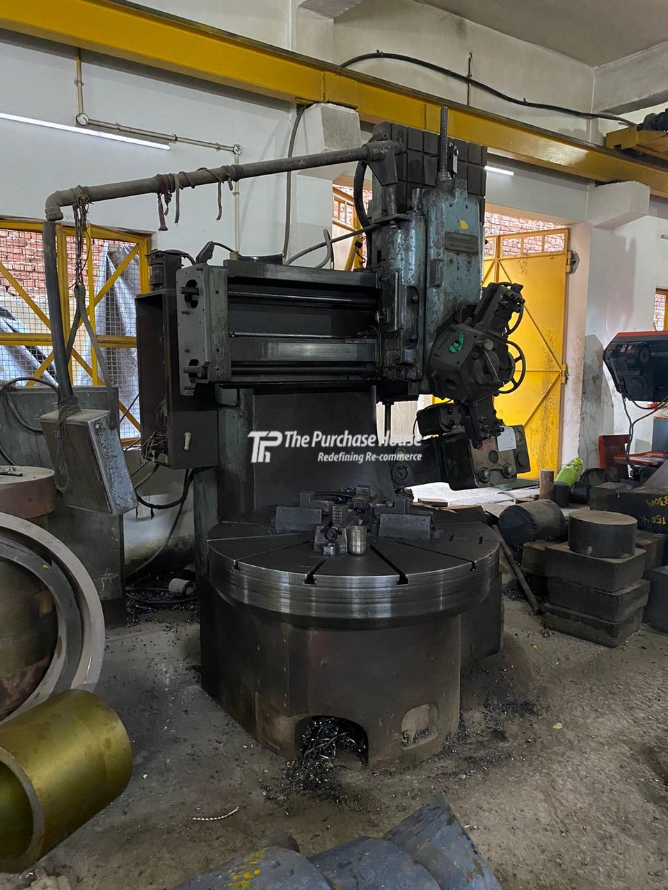 HYDRAULIC VERTICAL TURNING LATHE MACHINE (VTL)