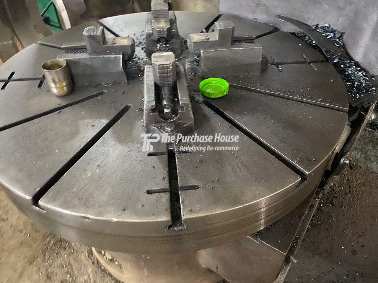 HYDRAULIC VERTICAL TURNING LATHE MACHINE (VTL)