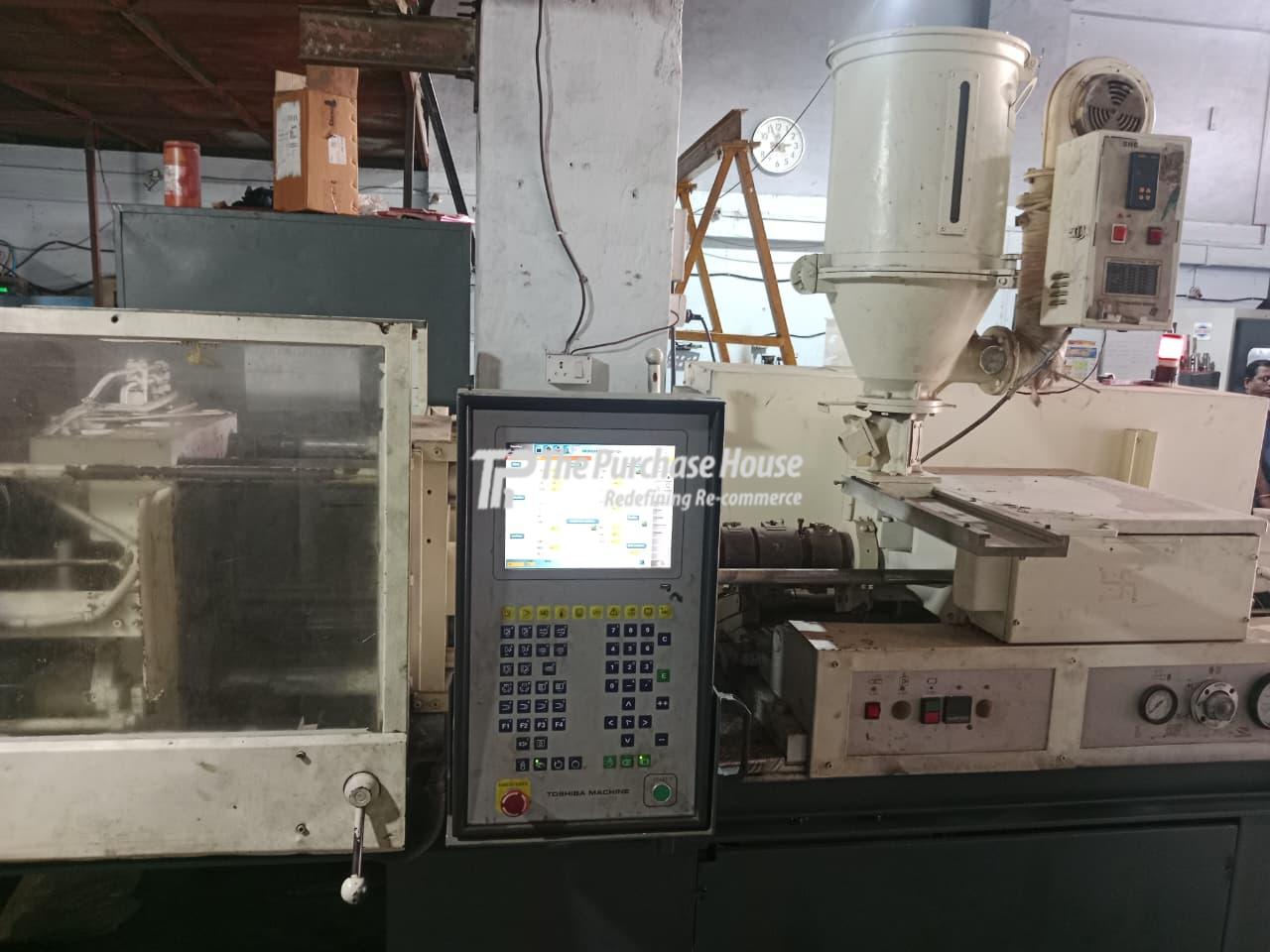 INJECTION MOULDING MACHINE