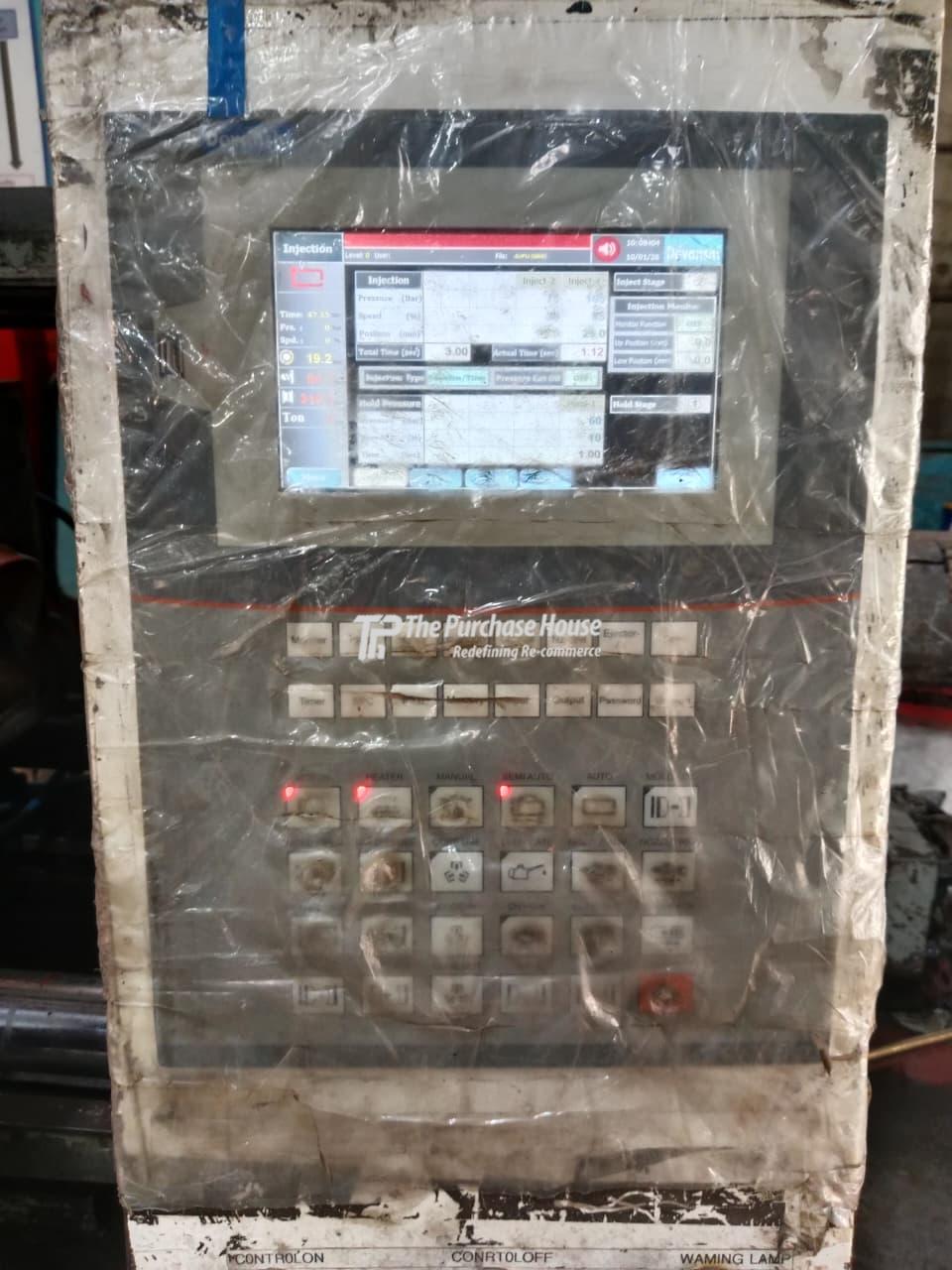 INJECTION MOULDING MACHINE