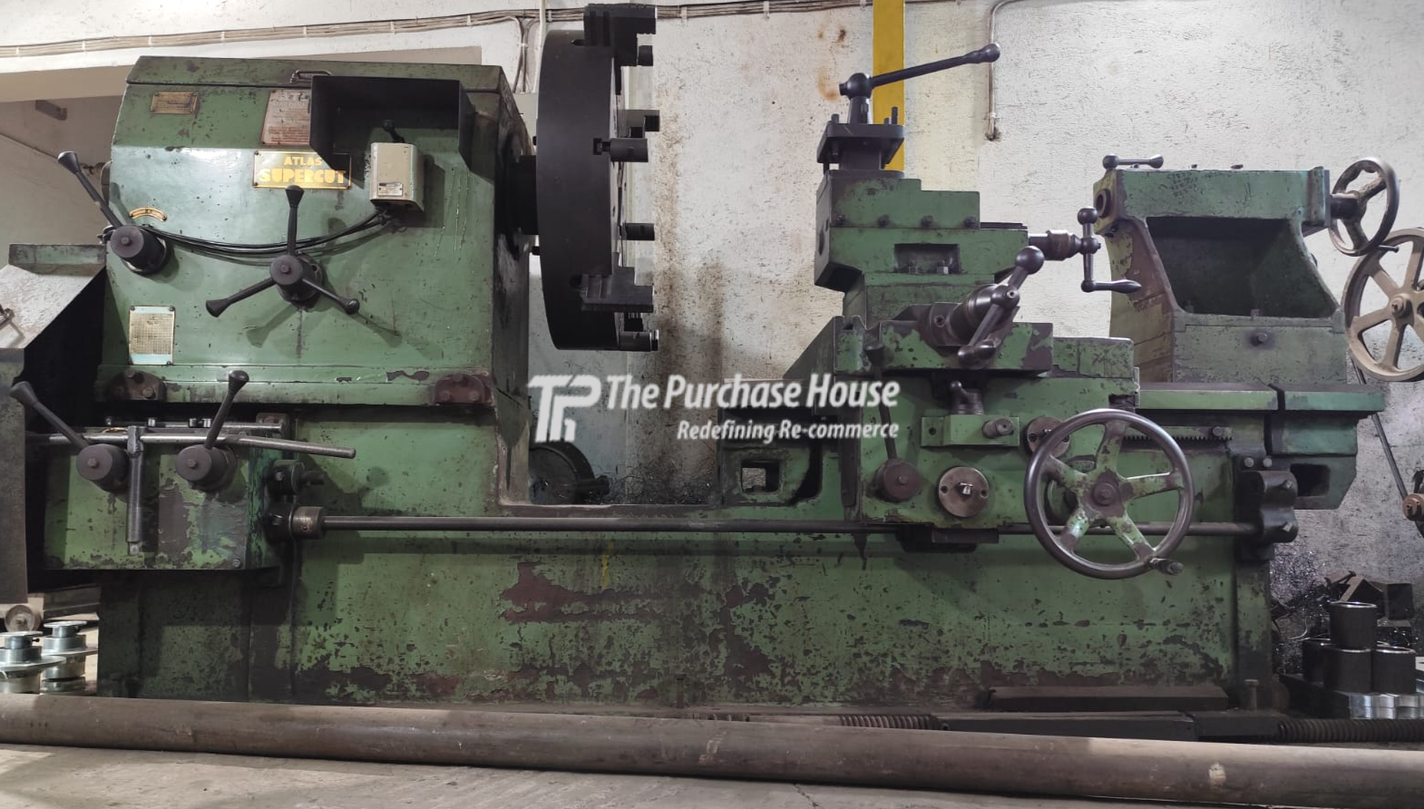 LATHE MACHINE