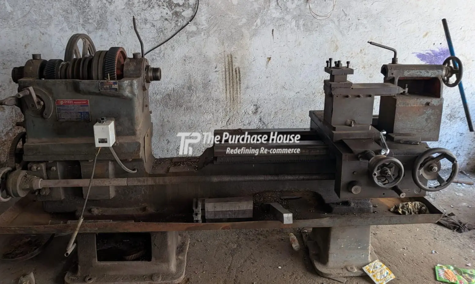LATHE MACHINE