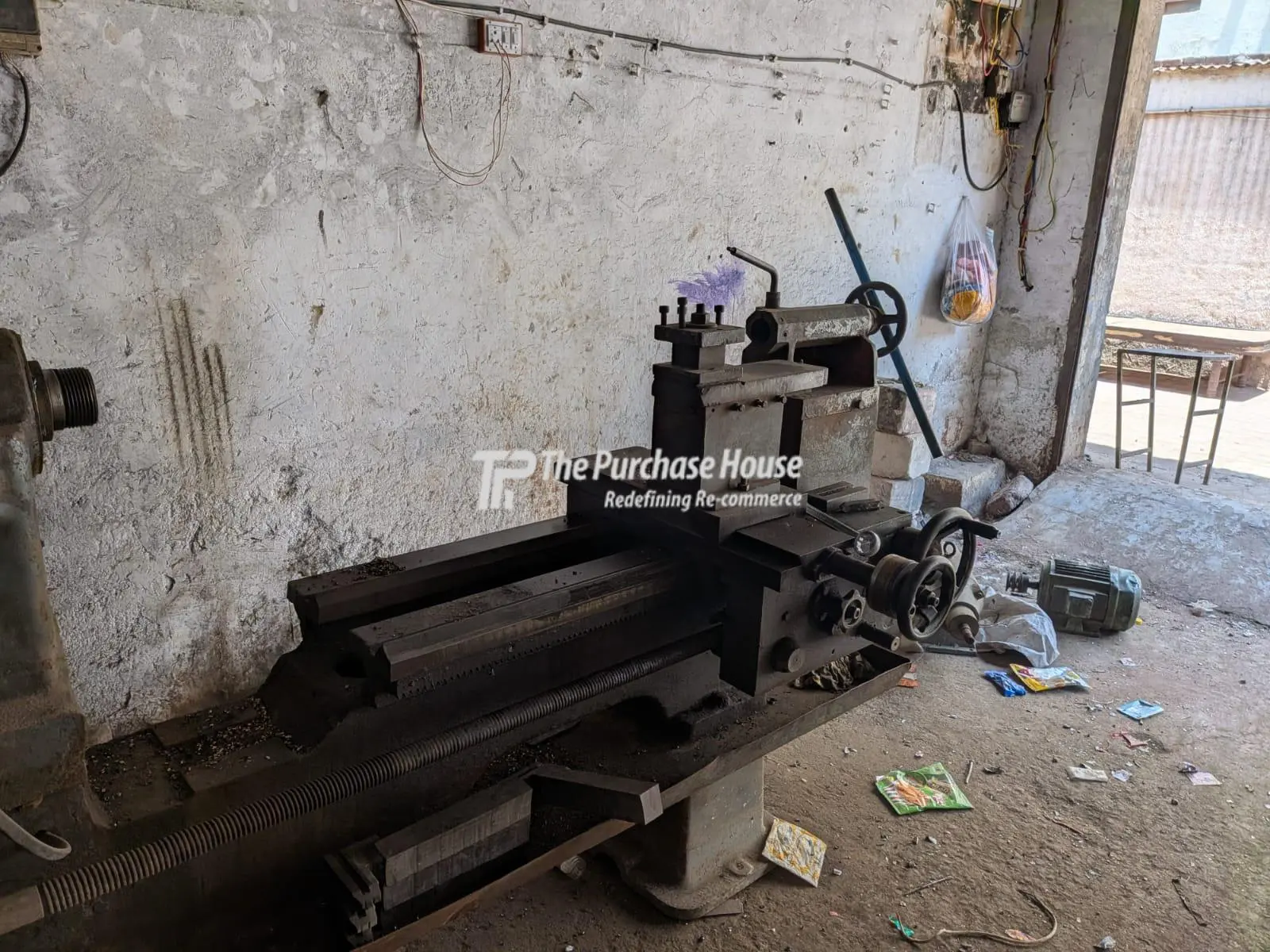 LATHE MACHINE