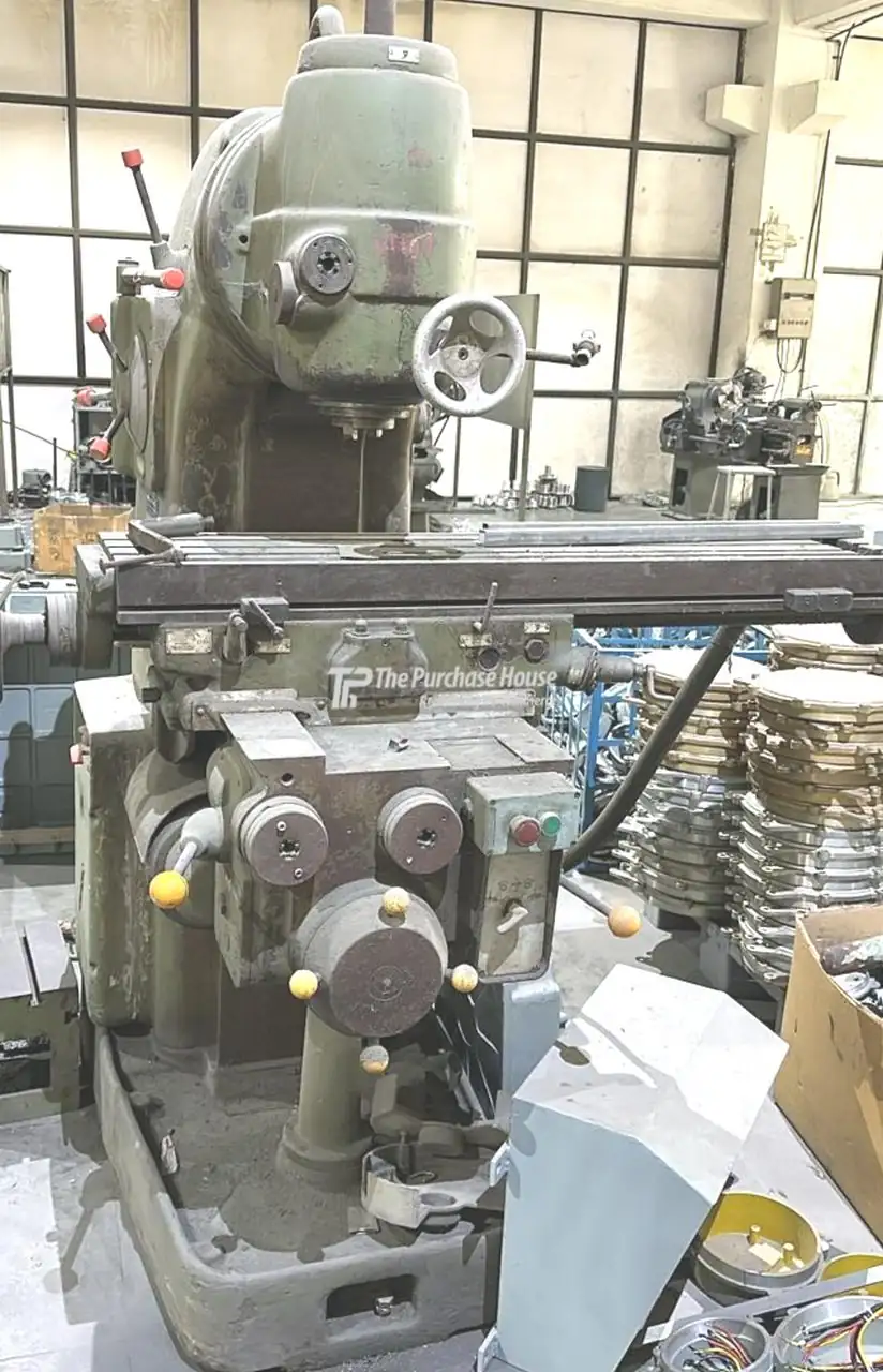 VERTICAL MILLING MACHINE