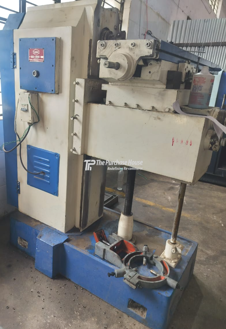 MILLING MACHINE