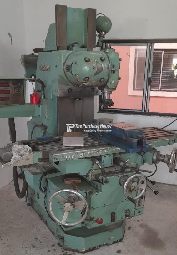 MILLING MACHINE