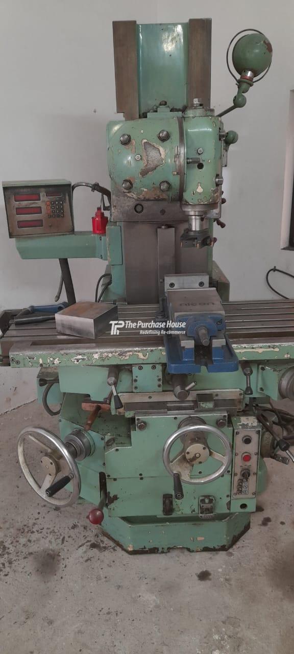 MILLING MACHINE