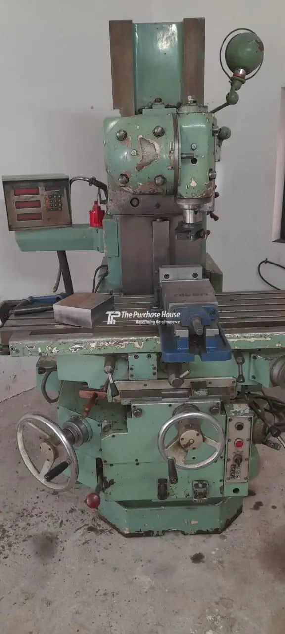 MILLING MACHINE