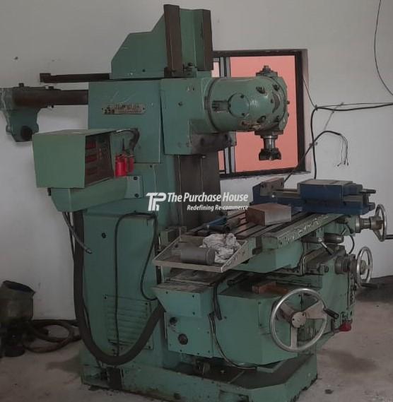 MILLING MACHINE