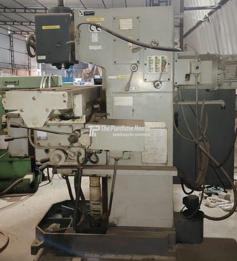 MILLING MACHINE