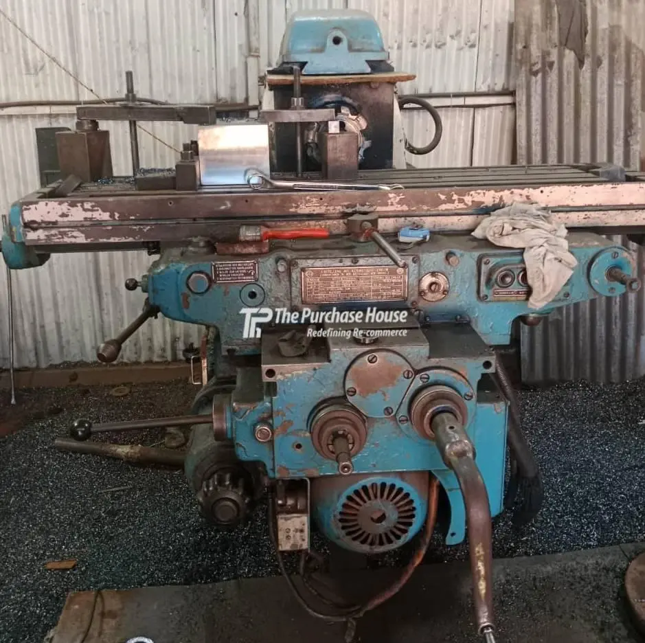 MILLING MACHINE