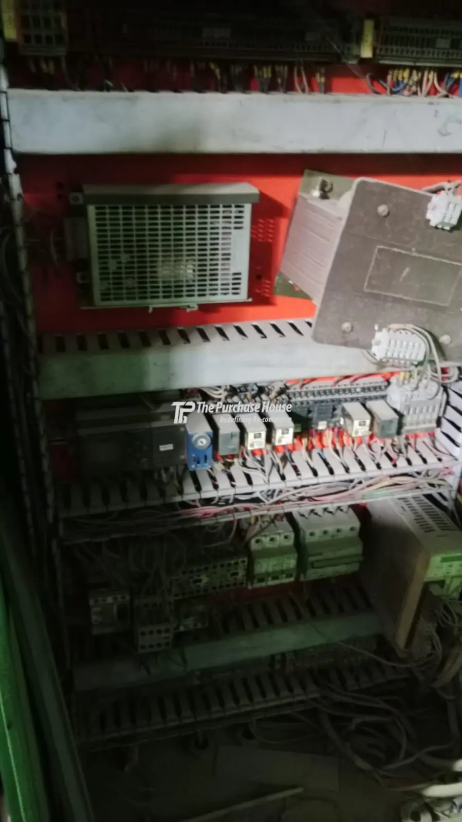 NC PRESS BRAKE MACHINE