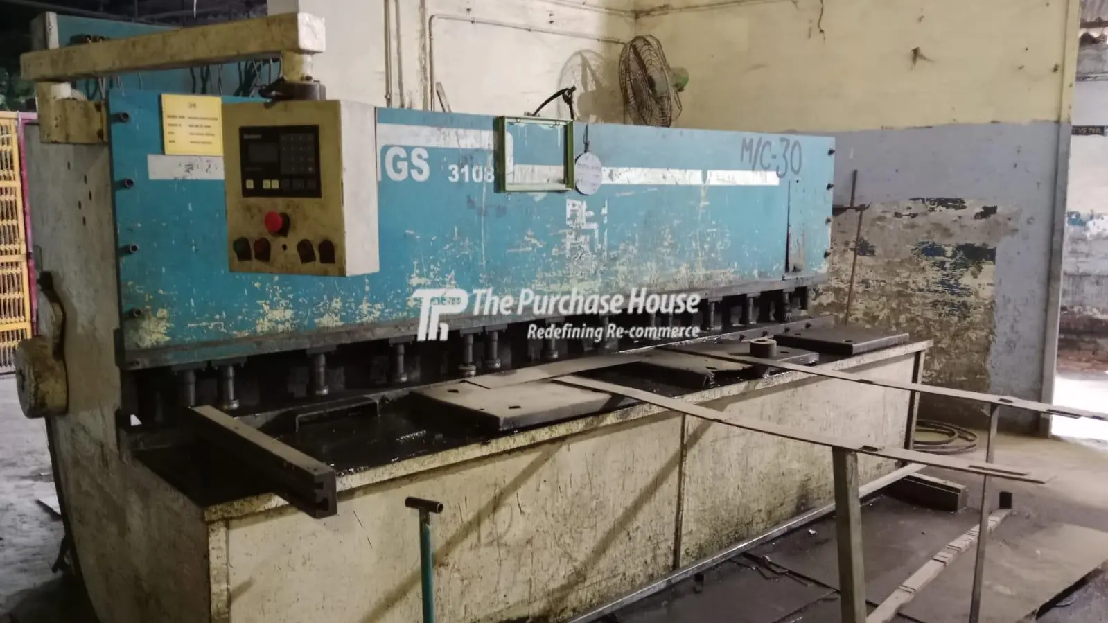 NC SHEARING MACHINE