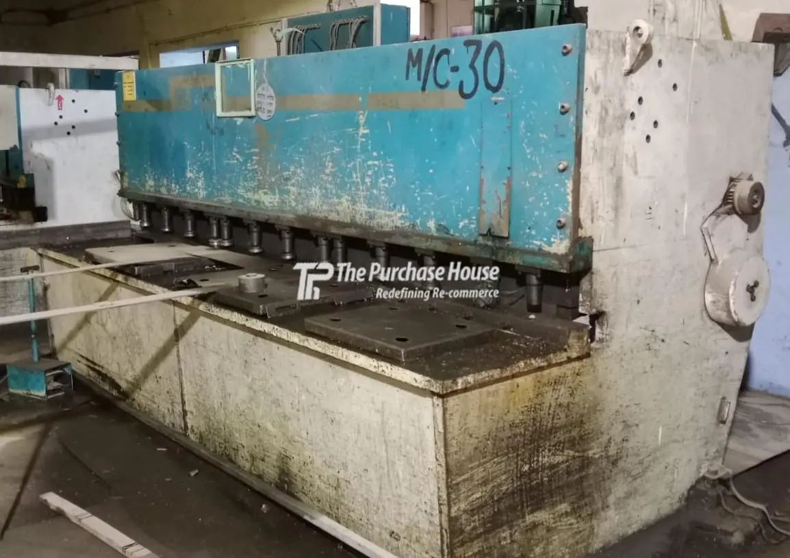 NC SHEARING MACHINE
