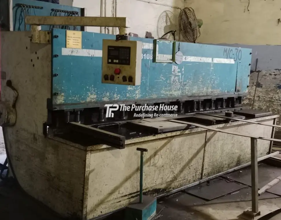 NC SHEARING MACHINE
