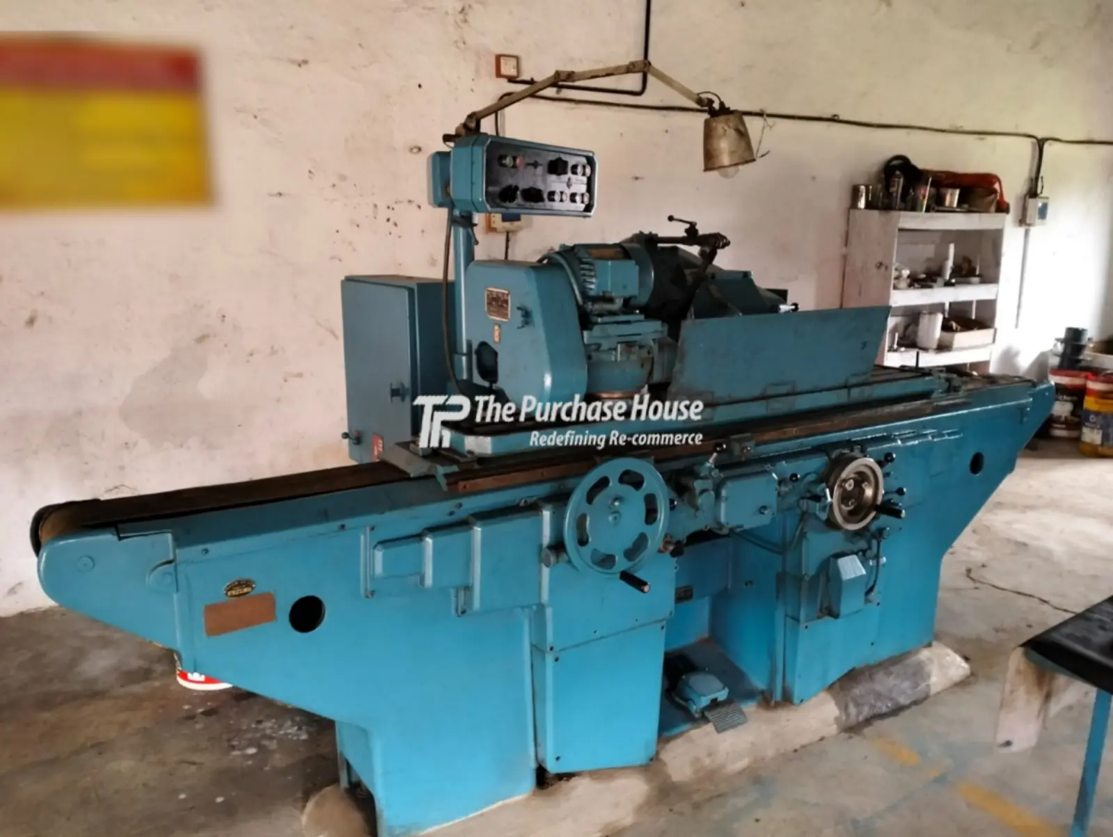 OD CYLINDRICAL GRINDER MACHINE