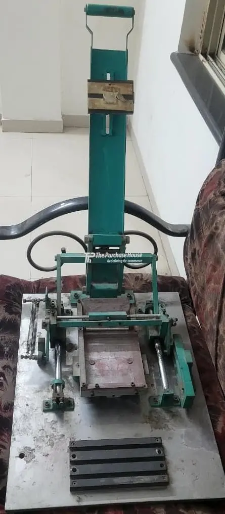 Pad printing machine for logo and component marking