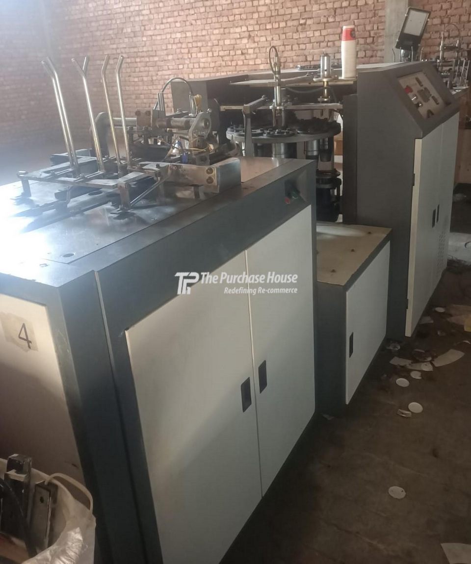 PAPER CUP MAKING MACHINE
