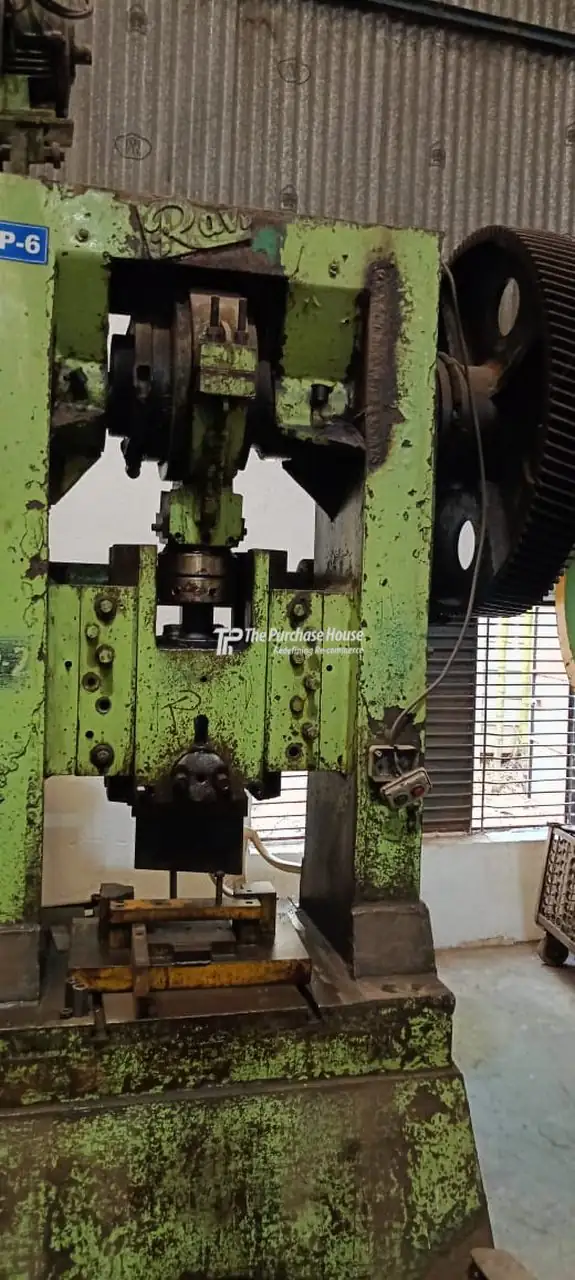 PILLAR PRESS MACHINE