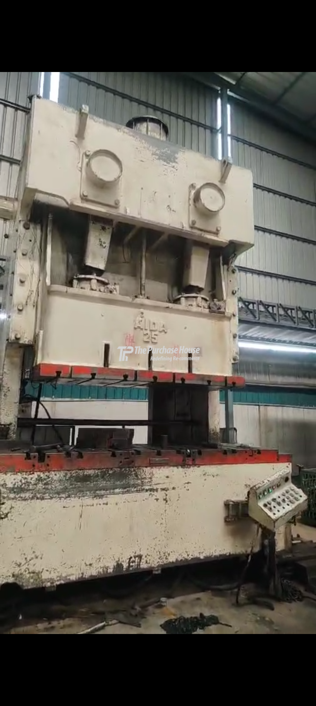 PNEUMATIC POWER PRESS MACHINE