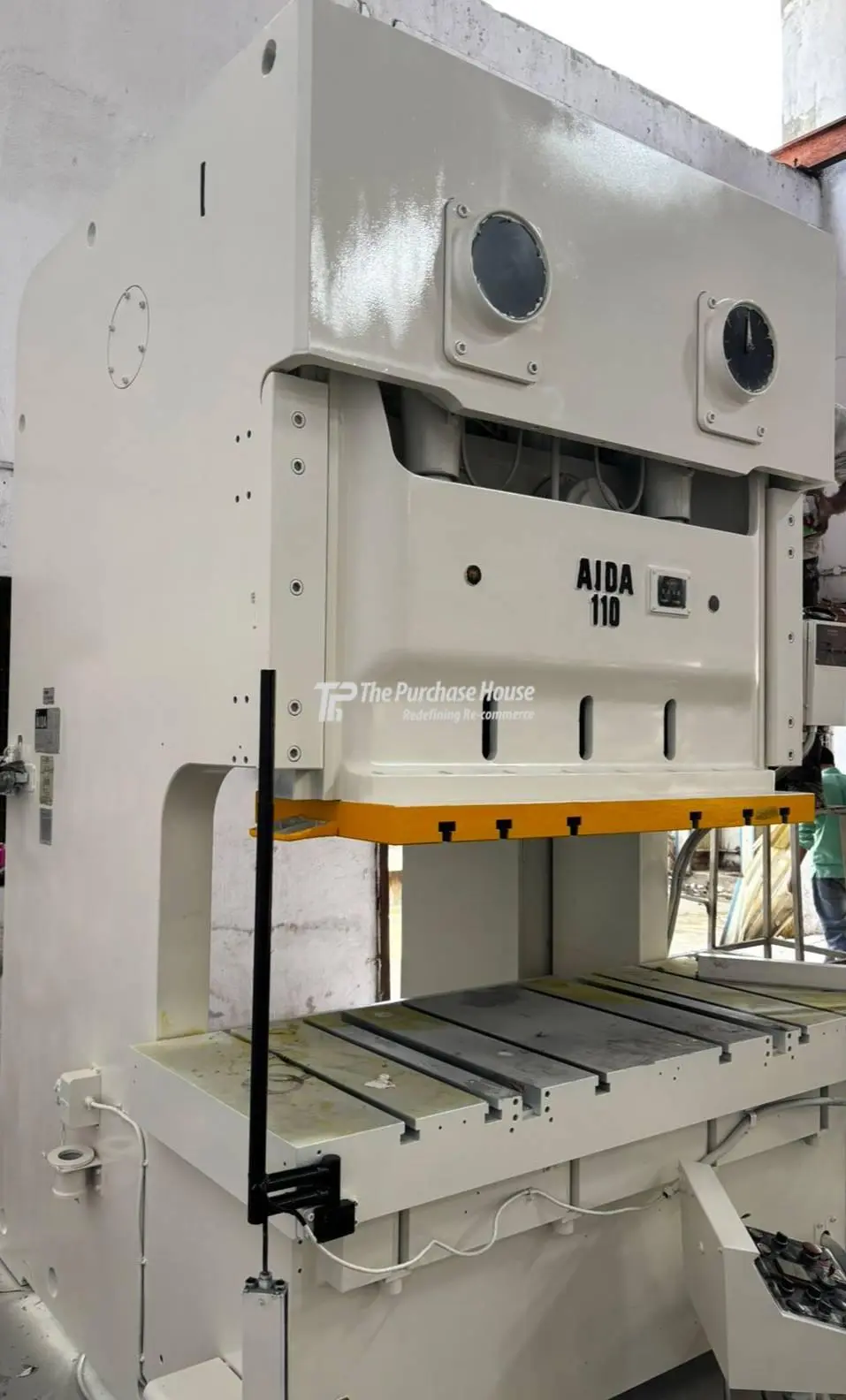 110 Ton C Frame Pneumatic Press Machine