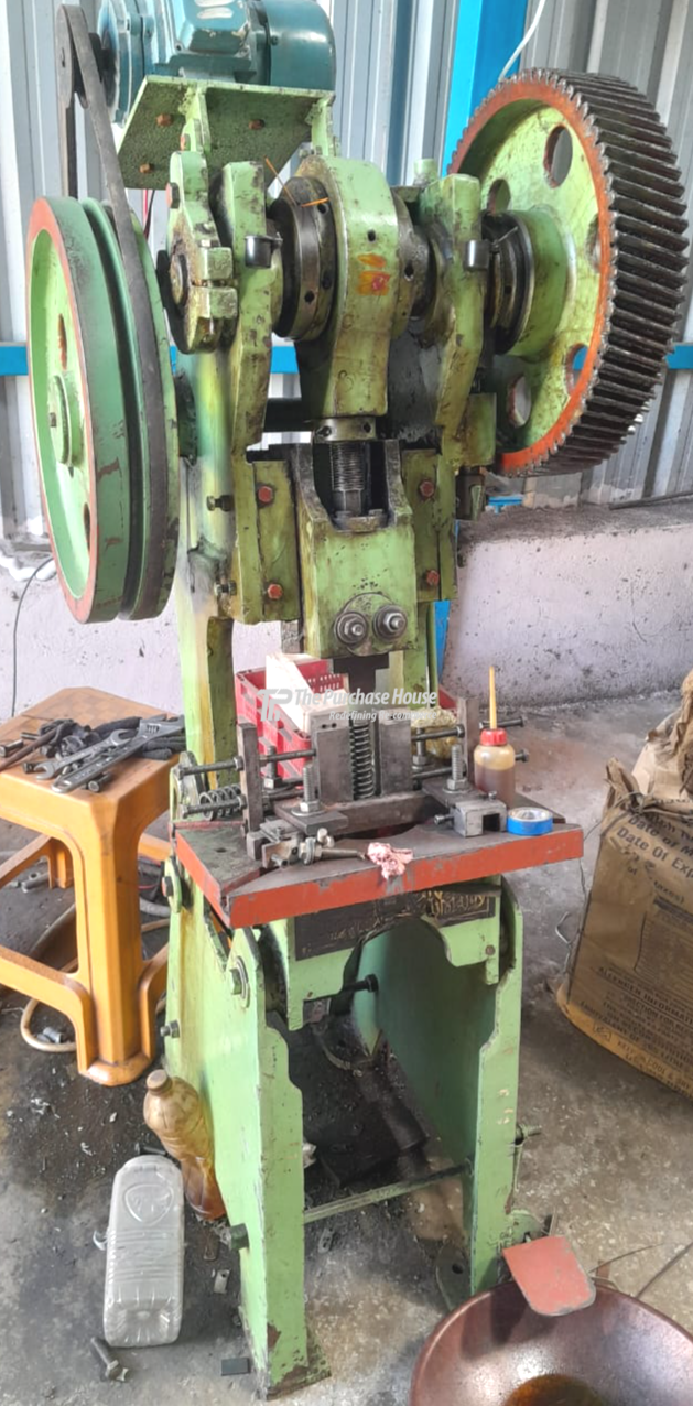 POWER PRESS MACHINE