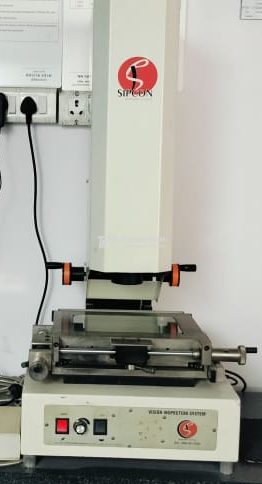 PROFILE PROJECTOR